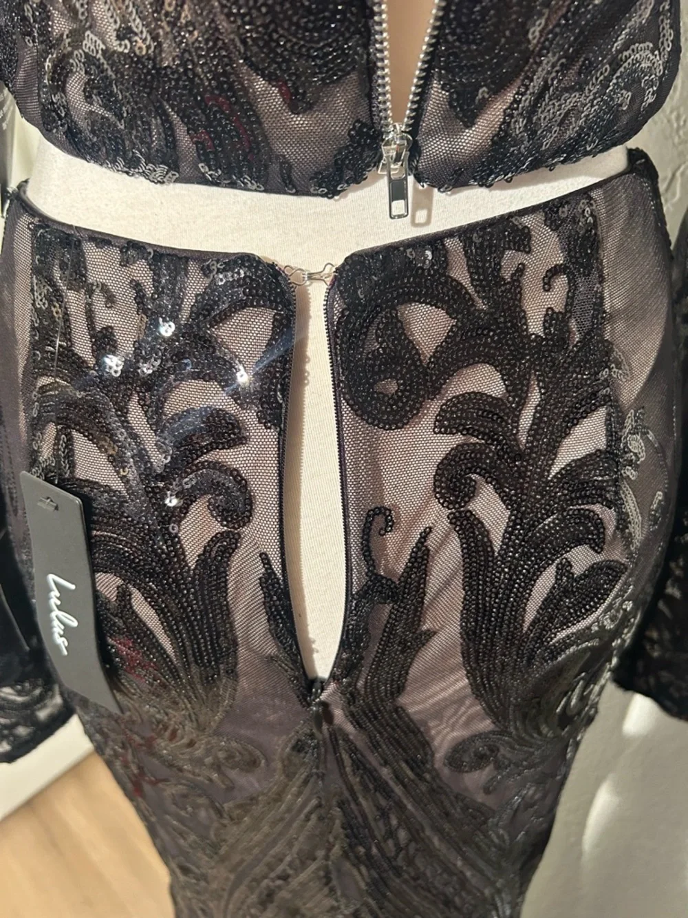 Lulu's Black Lace Sheer Embroidered Two-Piece Gown with Side Slit Size Small NEW - Picture 7 of 10